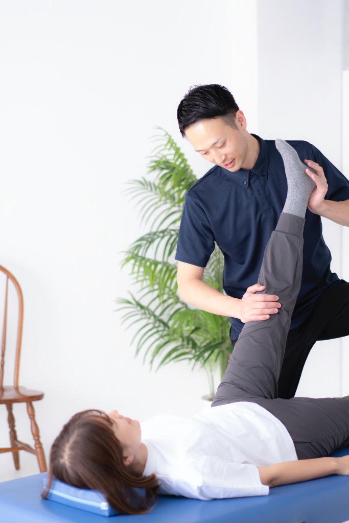 下肢の可動域チェック